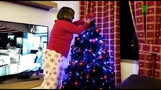 MOSCA ZOOM TV.00_00_02_21.Imagen fija006