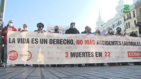 MOSCA ZOOM TV.00_00_29_23.Imagen fija055