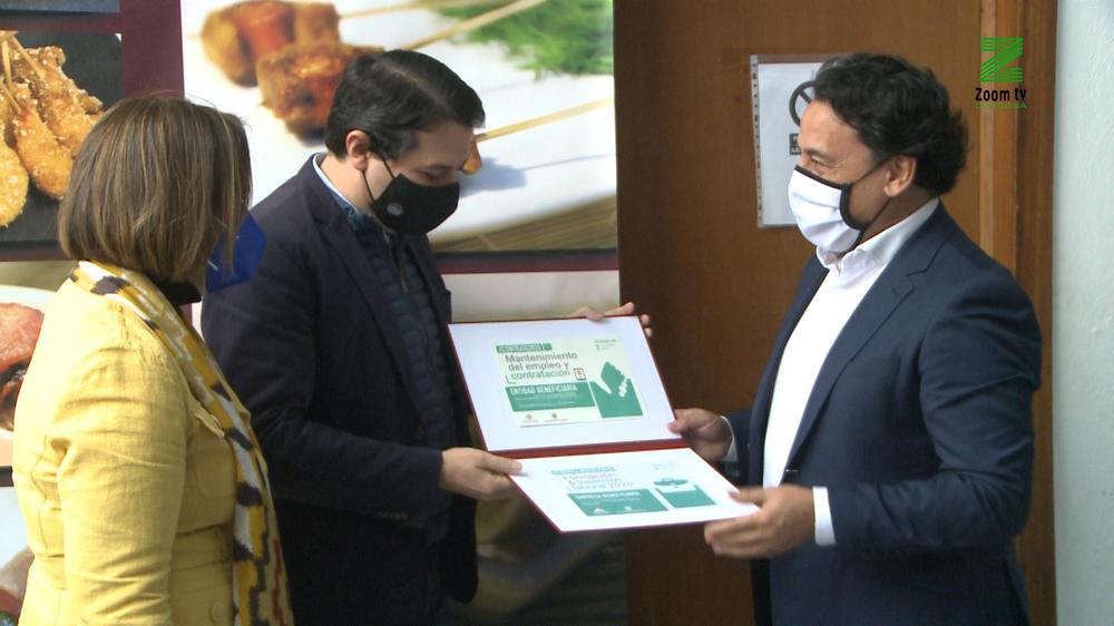 vpSE3XmM.00_23_27_19.Imagen fija047