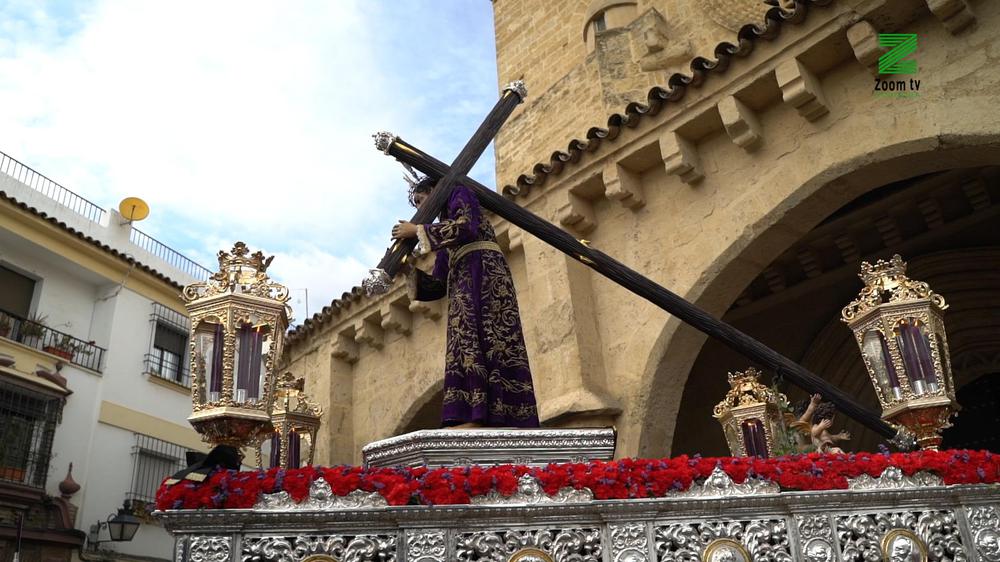 MOSCA ZOOM TV.00_00_05_22.Imagen fija087