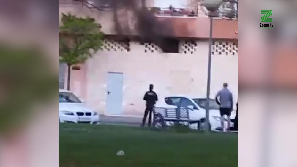 MOSCA ZOOM TV.00_00_01_03.Imagen fija124