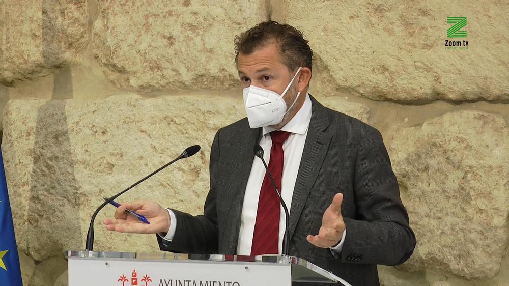 MOSCA ZOOM TV.00_00_11_08.Imagen fija143