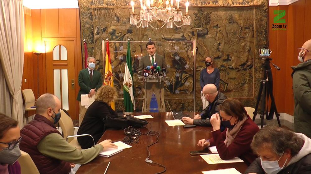 MOSCA ZOOM TV.00_00_08_16.Imagen fija045