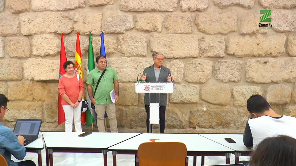 MOSCA ZOOM TV.00_00_02_04.Imagen fija126