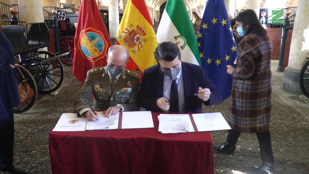 MOSCA ZOOM TV.00_00_11_21.Imagen fija003